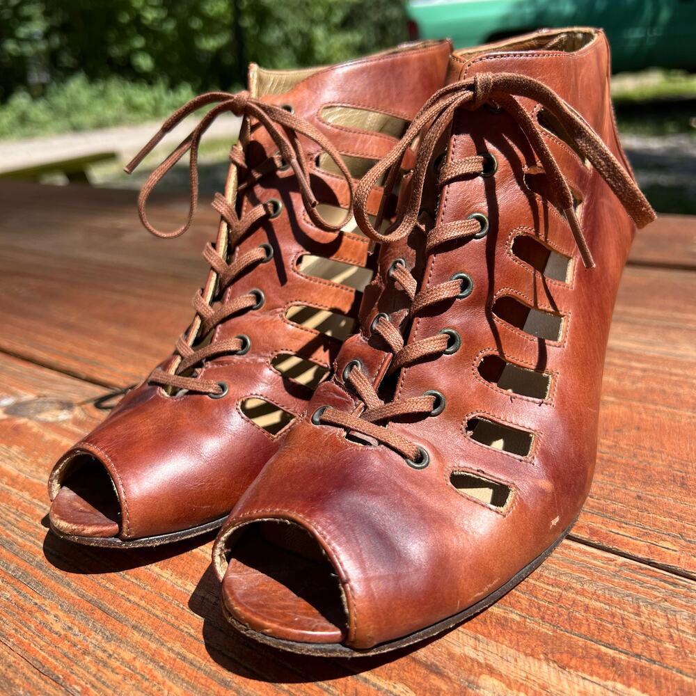 Stuart Weitzman Cognac Brown Lace-Up Peep-Toe Cutout Heels